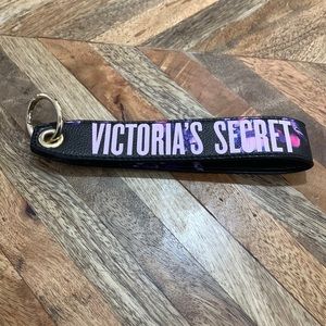 Victoria’s Secret Keychain Handle